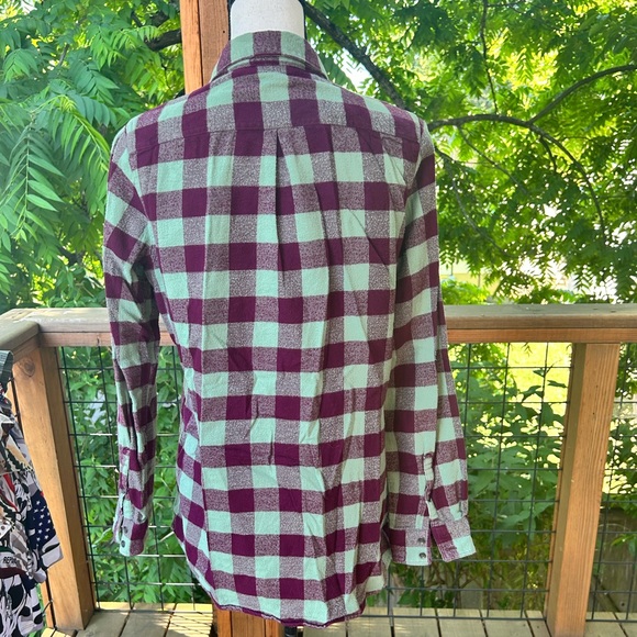 Wool rich flannel - Picture 2 of 4